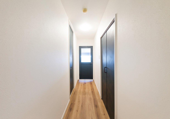 アクセントクロスが印象的なスタイリッシュスタイル