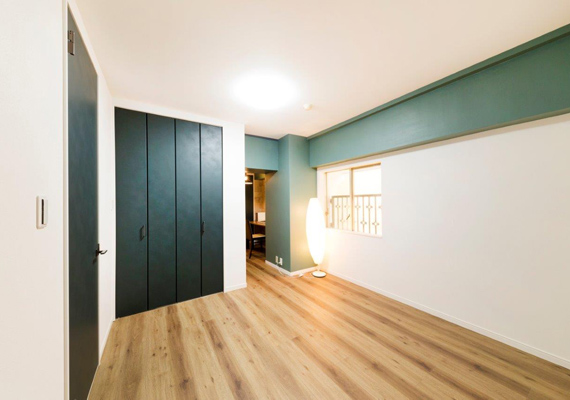 アクセントクロスが印象的なスタイリッシュスタイル